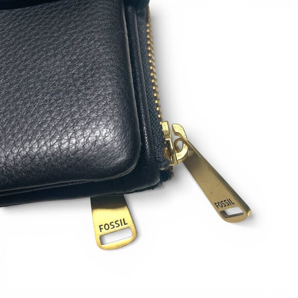 Fossil Black Leather Medium Bifold Wallet With Zippered Coin Pocket & Card Slots - Picture 3 of 8